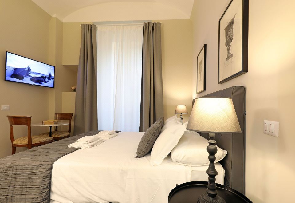 레지덴자 비토리아 로마 근처의 조용한 거리나 입구