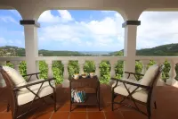 Beautiful supersize villa perfect for larger families and groups. Sleeps 22