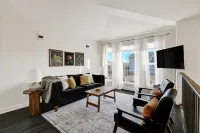 Stunning 3 bed/2 bath in GP!