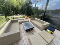 Modern Glass Cottage facing Lake with Hot tub Hotels in Algonquin Highlands