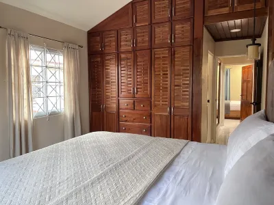 Peaceful getaway in a secure gated community Hotels in 