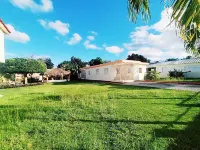 Casa de Descanso y Veraneo Hoteles cerca de THE CITY Cabrera