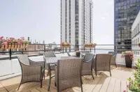 MAG MILE MEGA Entire Floor 4BD 4BA +Rooftop&Gym