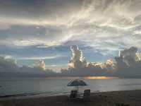 Newly renovated villa 5 minutes drive to beach