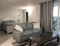 Gulf view Beach & Tennis, 4 min walk to Beach, Free WiFi, Beach Gear