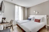 Hotel Courseine Hotels in Courbevoie