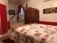 Our Valley View Bed & Breakfast Hotels in Clarington