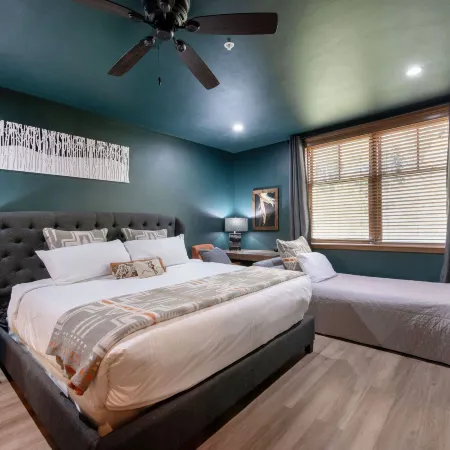 Premium Unit 1403 - Two Bedroom - Zephyr Mountain Lodge 2 Condo