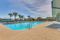 Pensacola Beach Vacation Rental w/ Private Balcony - Strand