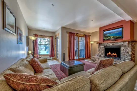 Three Bedroom Mountain at Kirkwood Townhouse by RedAwning