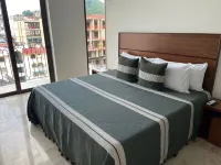 Francisca Luxury Suites - Adults Only