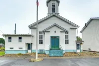 Unique Church Turned Family Retreat: Relax & Enjoy - 3 星級