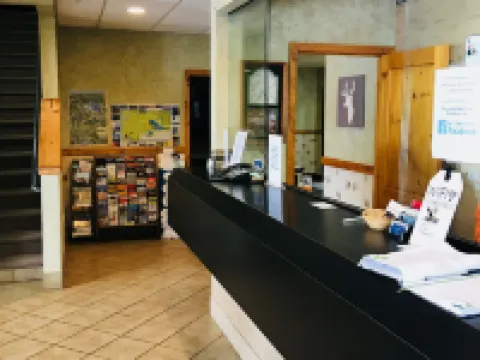 Boulder Creek Inn Hotels in Valley County