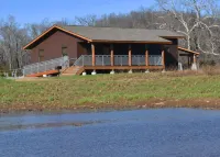 Johnson's Shut-ins State Park Hotel di 