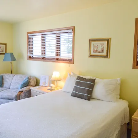 Sea Treasures Inn Отели в г. Сьюард