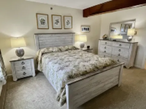 Elmwood Resort Hotel Hotels in Wells