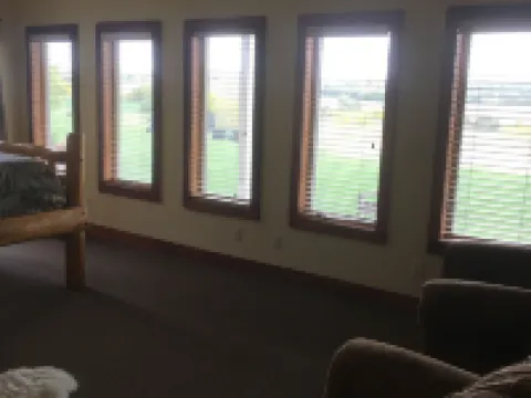 ReWild Ranch LLC Hoteles en Condado de Custer