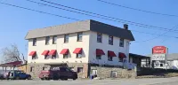Lakewood Lodge & Restaurant