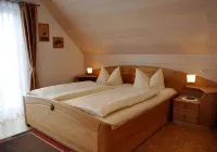 Gasthaus Tauberstube - Pensions