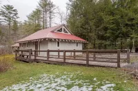The Wells Cashiers Hotels in Hogback
