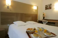 La Chartreuse Logis Hotel Restaurant Hotels in Cahors