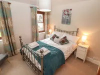 Rayside Hotels in Dacre