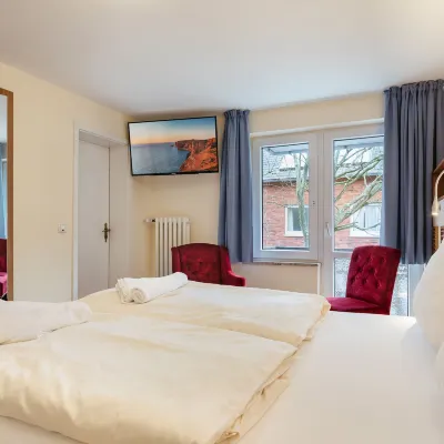 Hotel Helgolandia Hotels near Lange Anna