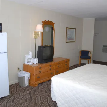 Admiral Motor Inn