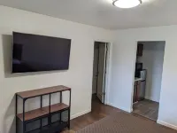 K&E Motor Inn Hotels in Shoreline