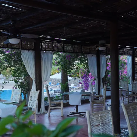 Tripui Hotel
