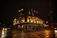 The Bedford Balham - Live Music Venue Hotels near TK Maxx