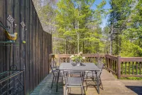Ski, Hike & More: Year-round Gem in Windham -  Privatzimmer
