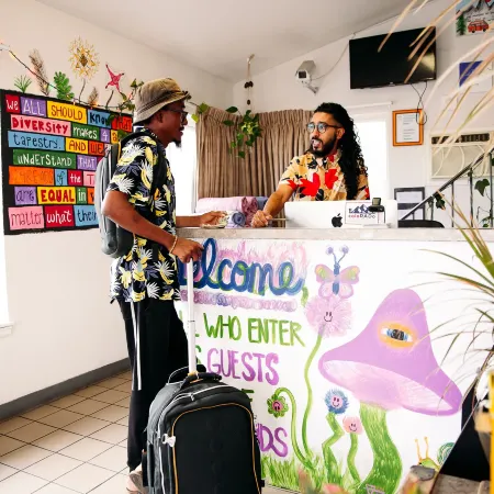 Rad Hostel Отели рядом с достопримечательностью «Колорадский колледж»