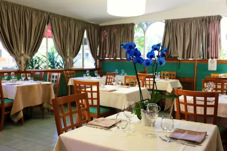 Hotel Ristorante Umbria Отели в г. Corbara