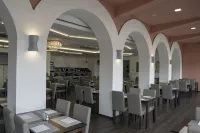 The One Grand Hotel da Póvoa - by Mhmb Hospitality - piscina