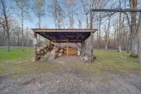 Cozy Birchwood Retreat on Utv Trail w/ Hot Tub! - Wifi