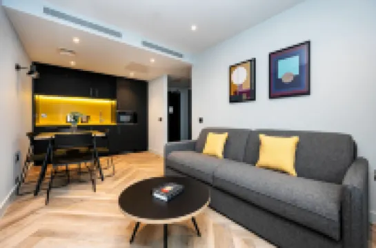 สเตย์ซิตี้ อพาร์ทเฮาส์, ดับลิน, ทิโวลิ โรงแรมใน