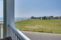 Breezy Oak Bluffs Condo - Steps to Inkwell Beach! - Beach