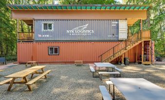 Unique Container Studio w/ Deck & Fire Pit!