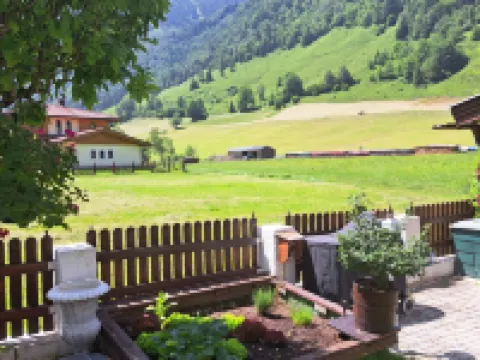 Apartement Haus Dankl 大格洛克納山道旁富施酒店