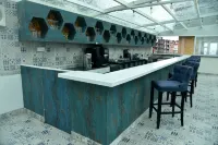 The Orchid Hotel Shimla - Quầy bar