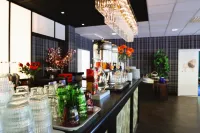 โรงแรม Vänerport Stadshotel - ที่มีบาร์