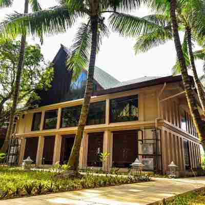 Sea Shell Samssara Hotel Exterior