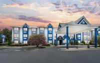 Microtel Inn & Suites by Wyndham Columbus North Hotels in Harris County