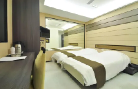 ホテル エスティーム セント・ポールズ大聖堂周辺のホテル