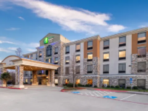 Holiday Inn Express & Suites DALLAS SOUTH - DESOTO by IHG Hotels in DeSoto