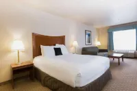 Red Lion Inn & Suites McMinnville Hotels in McMinnville