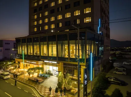 Gwangyang Lacky Hotel