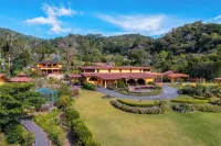 Los Establos Boutique Resort - All Inclusive Hotels in Бокете