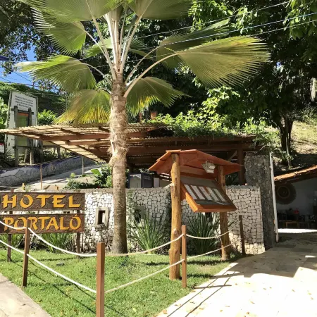 Hotel Portaló
